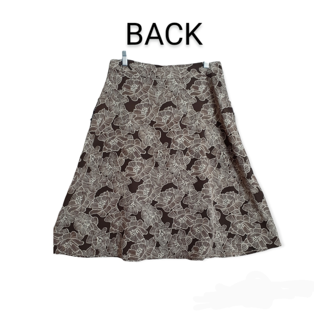 Womens sz 10 Sag Harbor A line brown white Floral print skirt Great condition - Picture 2 of 10